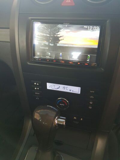 x200_car_stereo.jpg